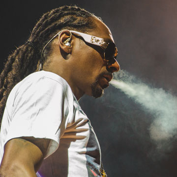 Snoop Dogg on stage